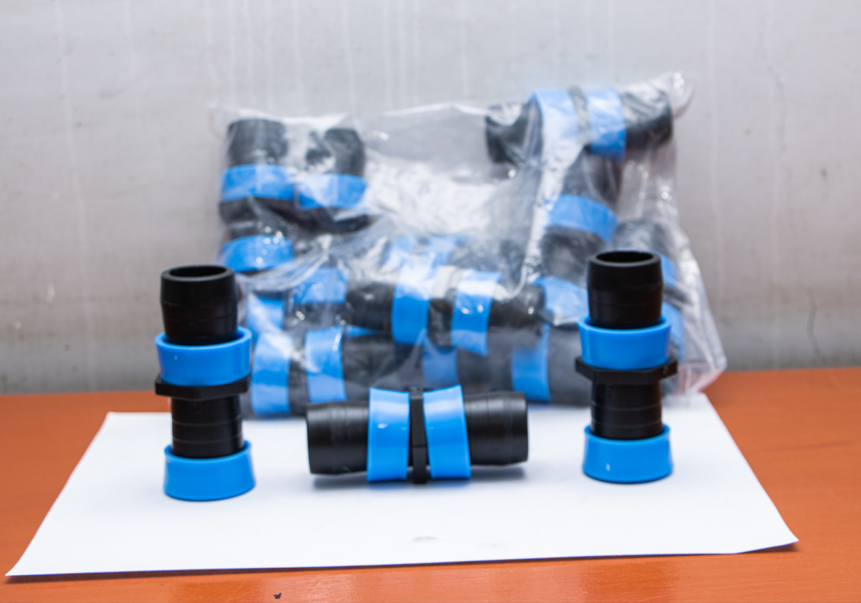 Locking Barbed Coupling 2